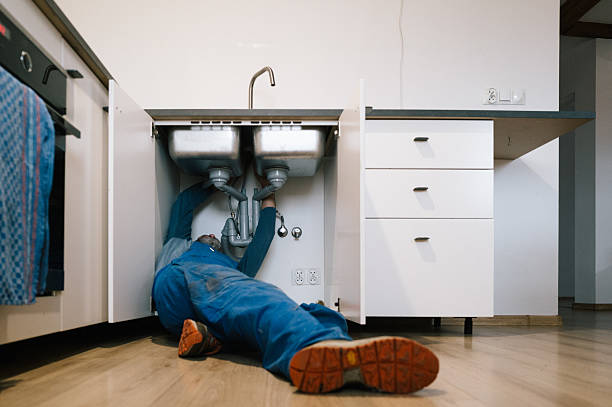 Professional Drain Cleaning technician working in Mascoutah, IL